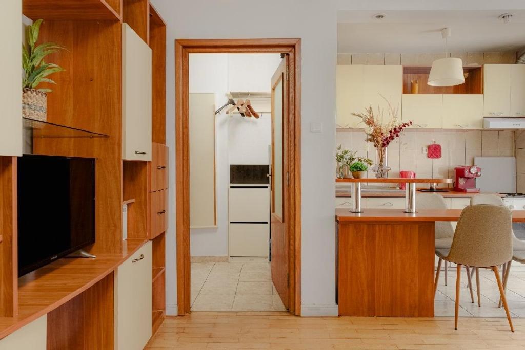 Apartament Old Town Chic 1 Bedroom W Self Check In Bucureşti