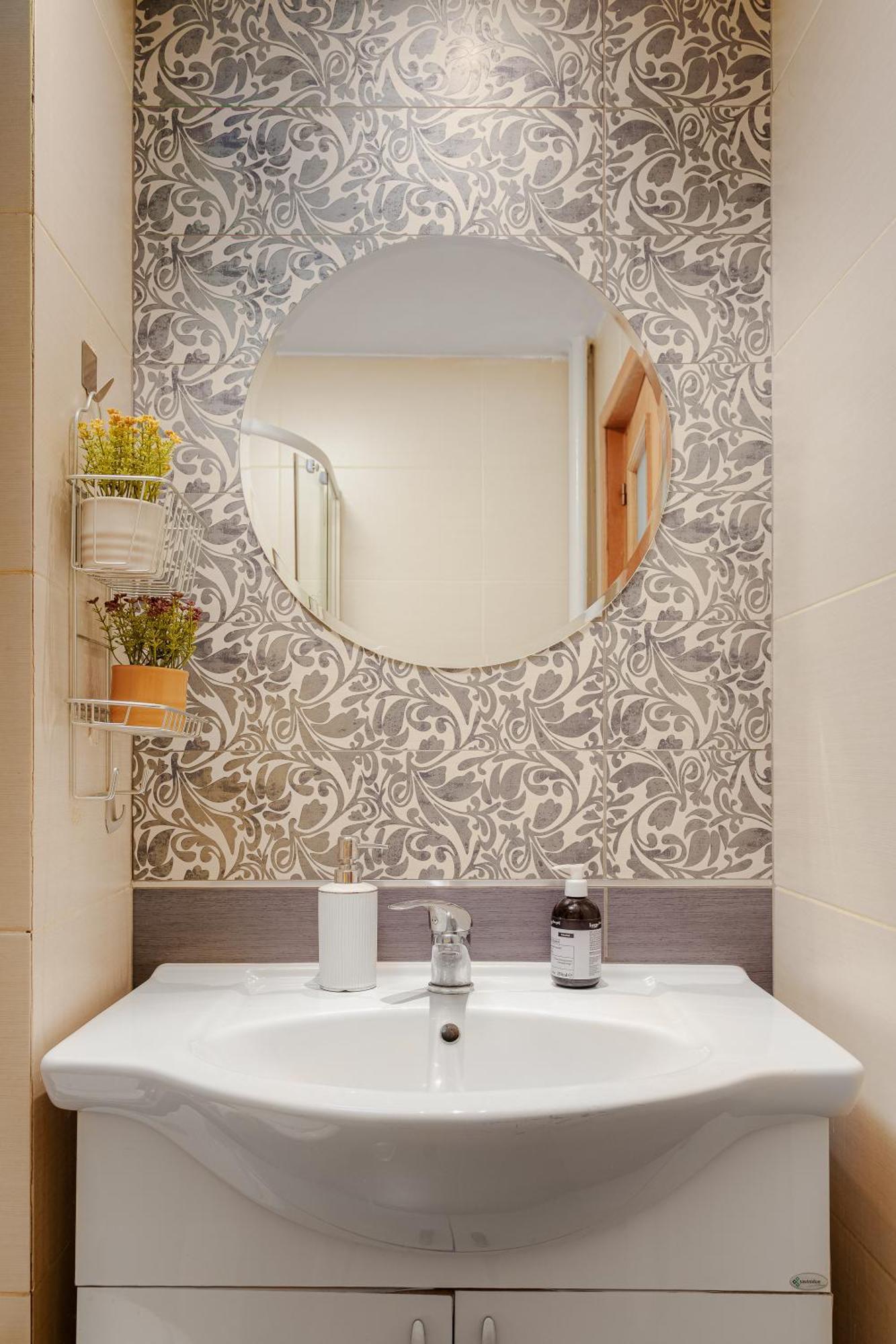 Old Town Chic 1 Bedroom W Self Check In Apartament *